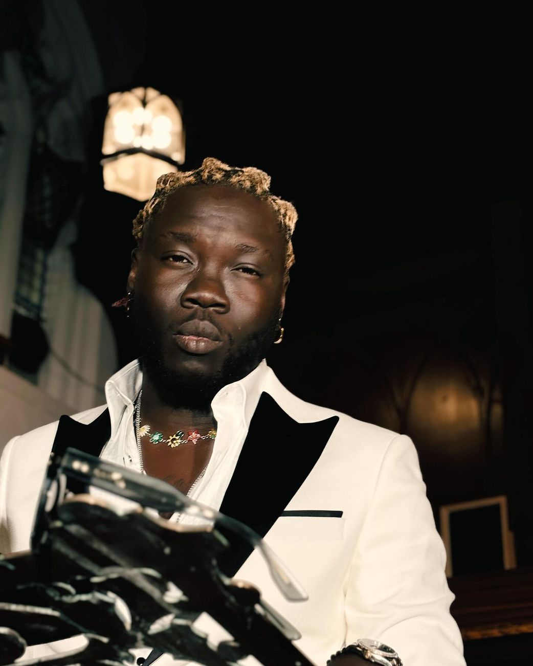 You only help those with low self-esteem – Showboy blasts Sarkodie over Rapperholic snub